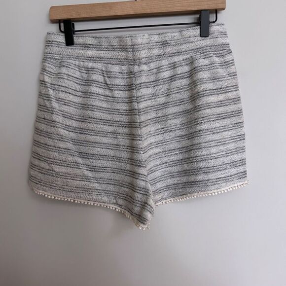 Melrose and Market Ruffle Trim Shabby Chic Grey Shorts - Picture 3 of 5